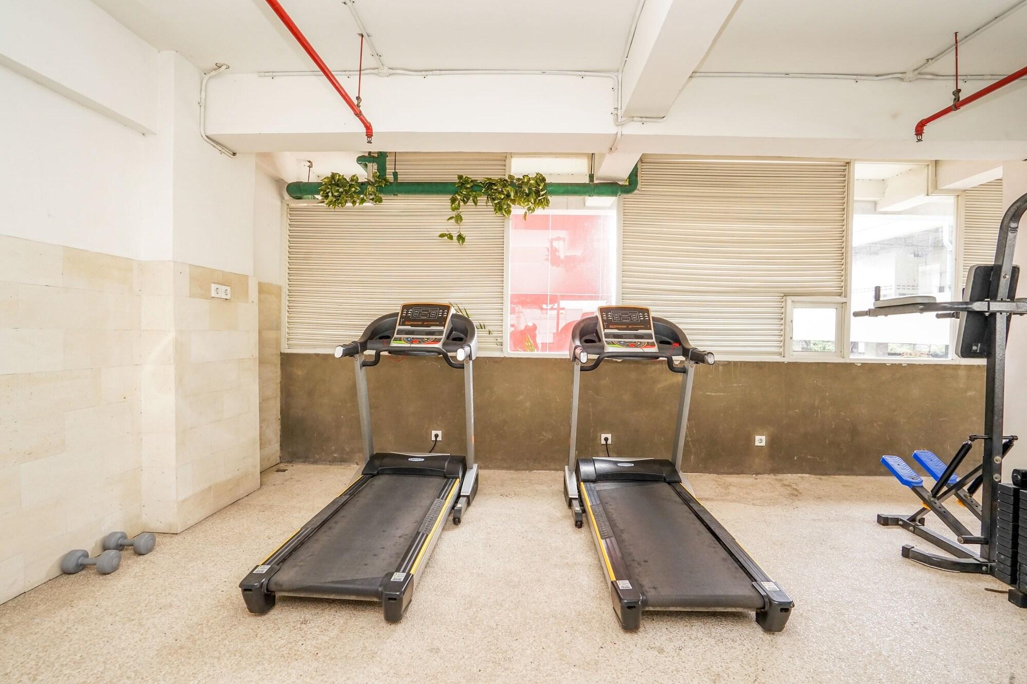 Super Oyo Capital O 91962 Pavilion Permata Surabaja Zewnętrze zdjęcie